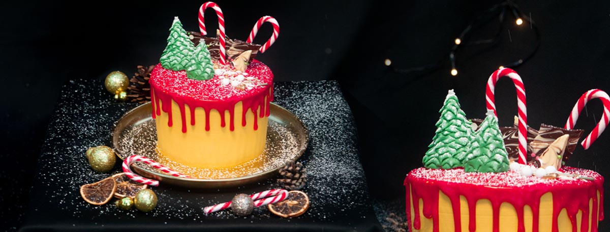 weihnachtlich gestalteter DripCake