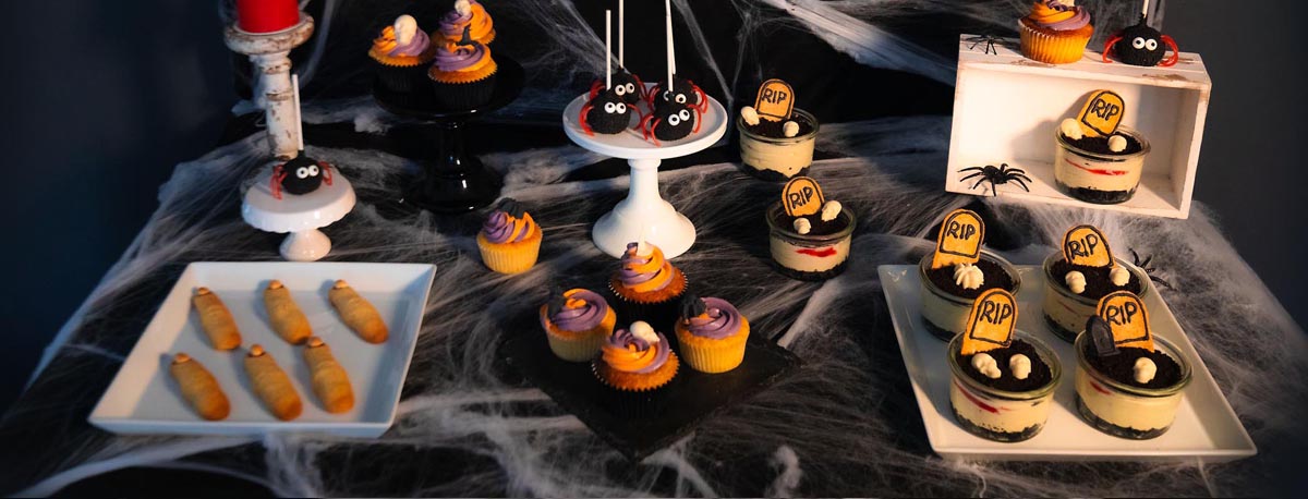 Hallaween Sweet Table Gesamtansicht